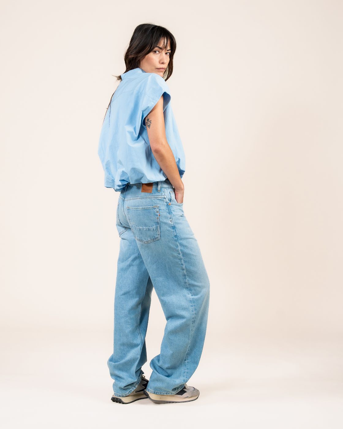 Kuyichi - Dilek Mouwloze Blouse - Sky Blue